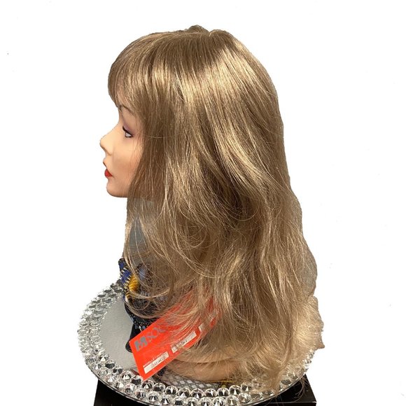 Blonde long layered wig with bangs - Picture 3 of 5